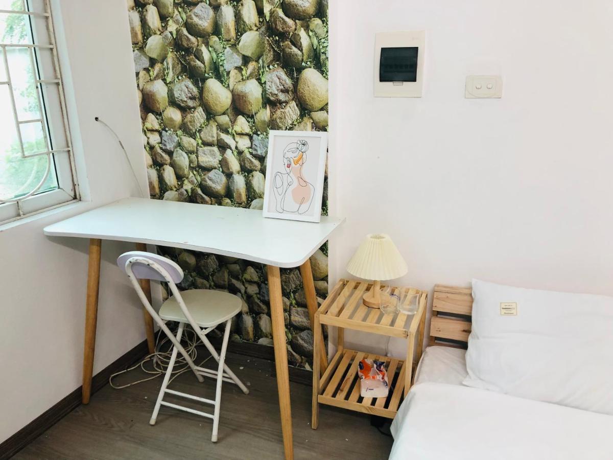 Simple & Cozy Hanoi Homestay Экстерьер фото